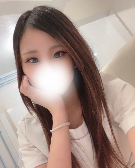 山崎 えみり